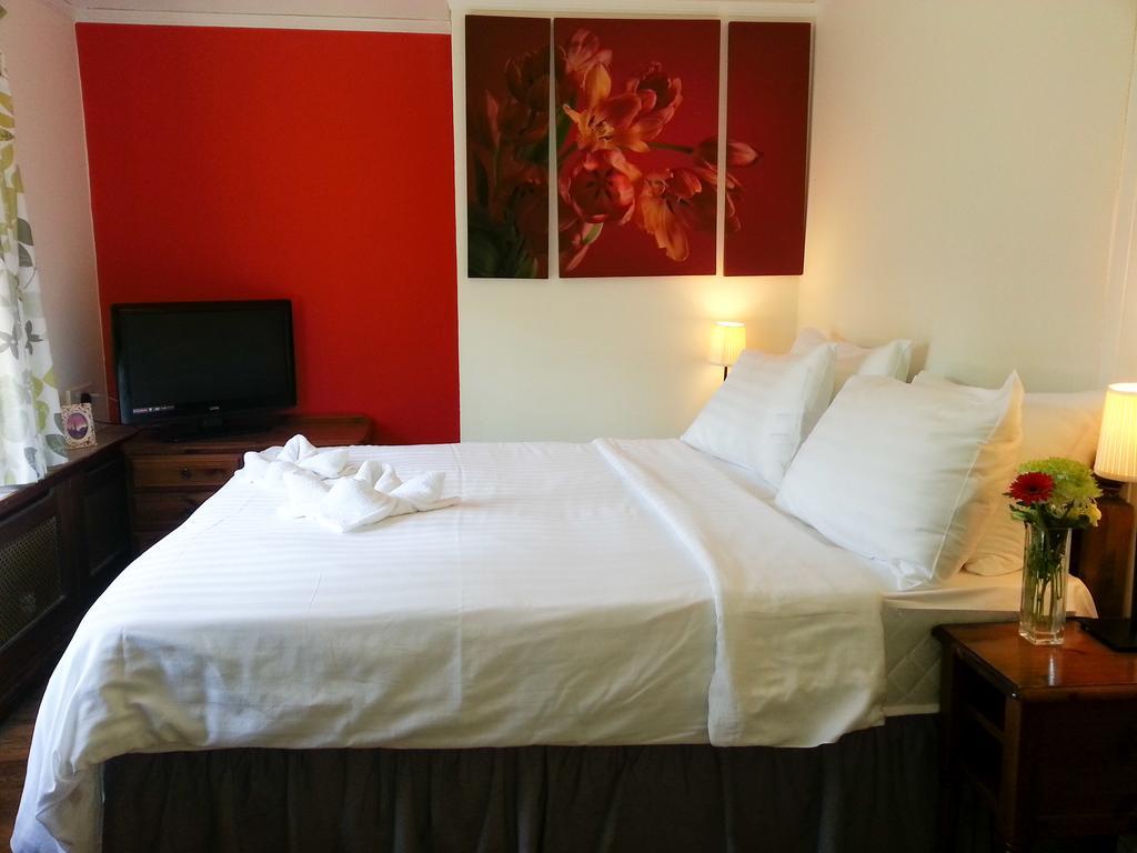 Rosemead Guest House Claygate 部屋 写真